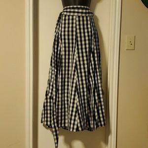Checked pattern skirt